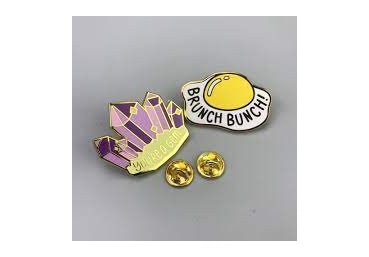 Currently Advertisement for Customized Enamel Badge Suppliers
